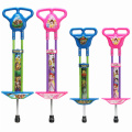 Kids Jump Stick Pogo brinquedo com Luz e Música (H9882005)